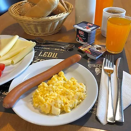 U Námořníka 3*